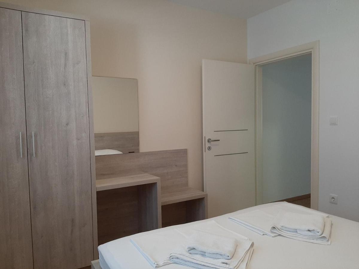 Apartments Edo Novalja Εξωτερικό φωτογραφία