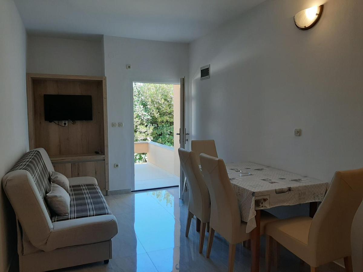 Apartments Edo Novalja Εξωτερικό φωτογραφία