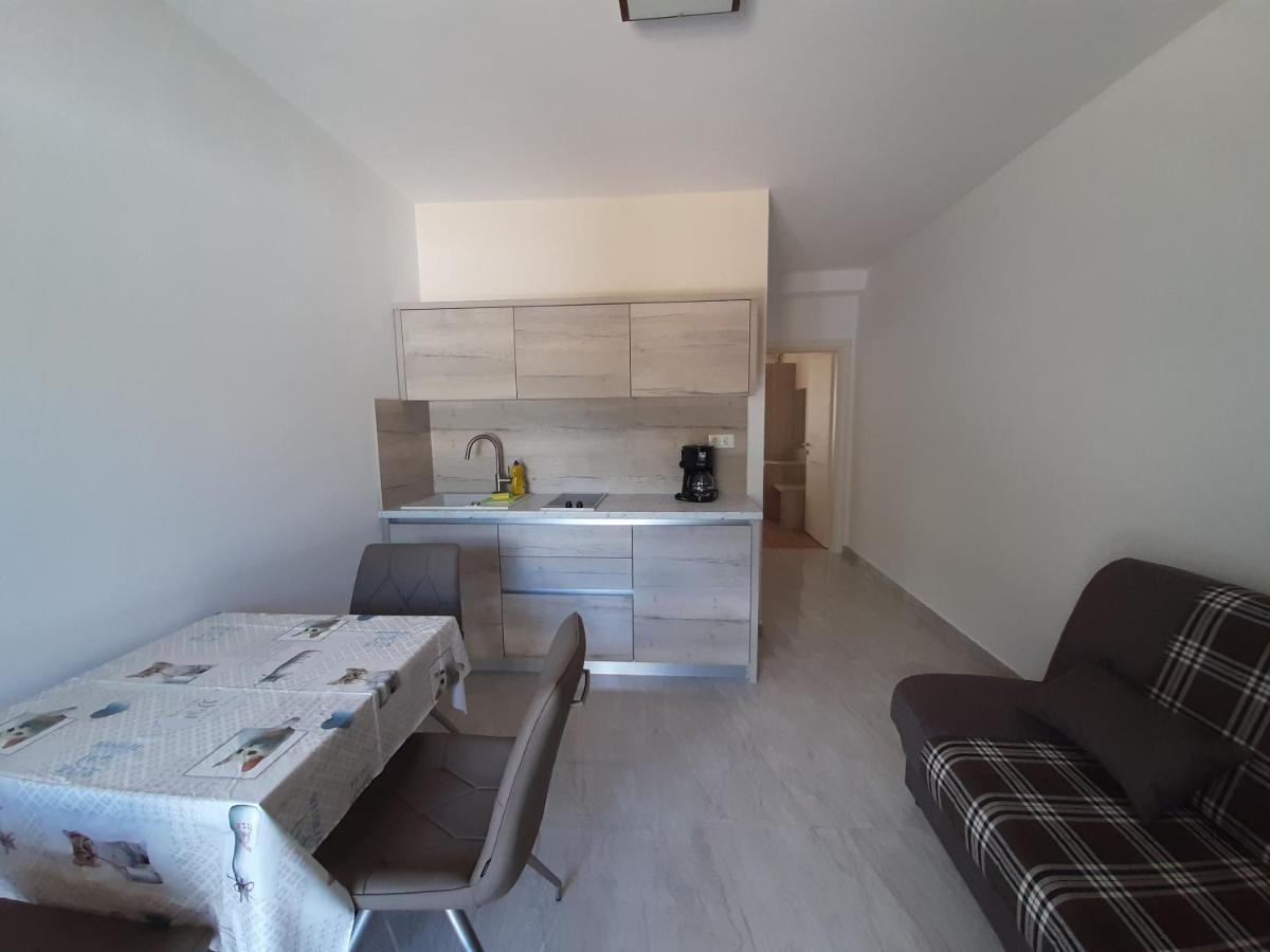 Apartments Edo Novalja Εξωτερικό φωτογραφία